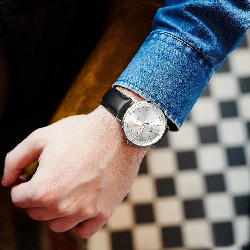 ساعة I&W السويسرية الأصلية 202 - مراجعة Seiko Watch Presage وسعره